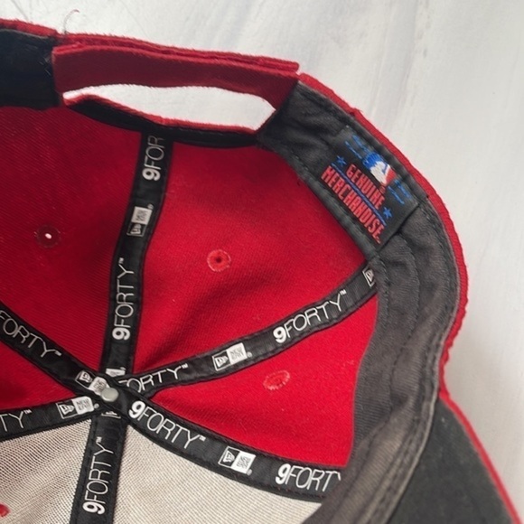 LOS ANGELES ANGELS
The League 9FORTY Adjustable‎ genuine merchandise - Picture 6 of 8